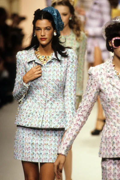 Look 34
